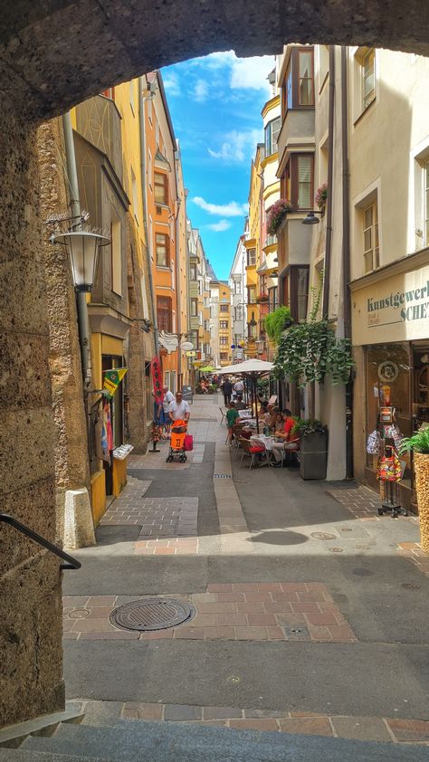 Europe Streets Aesthetic, Interailling Europe Aesthetic, Interailling Europe, Alps Aesthetic, Nice Landscape, Europe Street, Nature Tourism, Italy Vibes, Innsbruck Austria