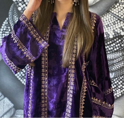 Winter Coord Sets, Velvet Coord Sets, New Party Wear Dress, Camp Fashion, Dress Designs For Girls, Coord Sets, Girls Dresses Sewing, Velvet Dress Designs, Pakistani Fashion Casual