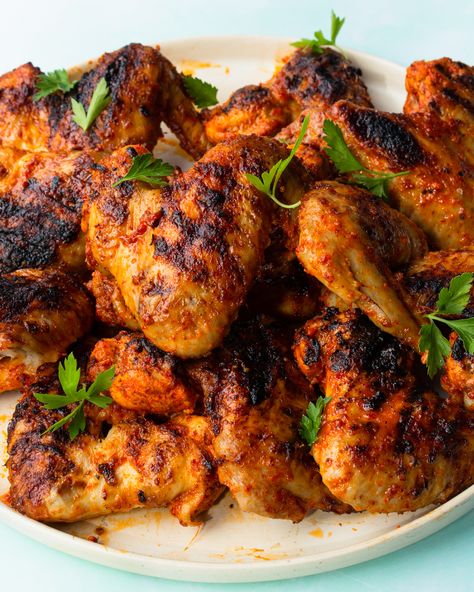 Peri Peri Recipes, Peri Peri Marinade, Chicken Wing Marinade, Chicken Wing Dip, Easy Chicken Wings, Peri Chicken, Peri Peri Chicken, Healthy Budget, Chicken Wings Recipe