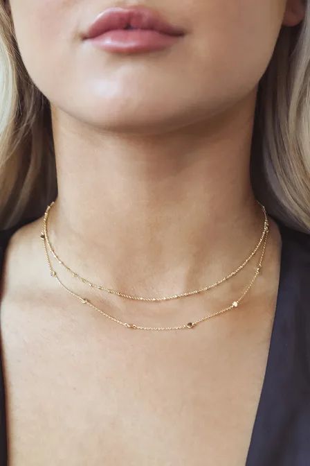 Gold Rhinestone Earrings, Interlocking Circle Necklace, Dainty Choker Necklace, Layered Choker Necklace, Gold Necklace Simple, Dainty Choker, Tiny Beads, Layered Chokers, Dainty Gold Necklace