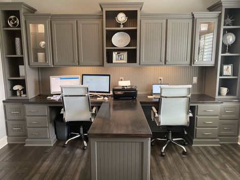 Standing Desk With Built Ins, Office Ideas For 2 People, His Her Office Space, Shared Home Office Space, 12x12 Office Layout, Husband And Wife Office Space Home, Home Office Cabinet Ideas, Two Desks In One Office, Home Office Built Ins With Desk For Two