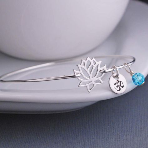 Etsy Lotus Flower Jewelry, Personalized Sterling Silver Bangle Bracelet, Lotus Bracelet, Yoga Bracelet, S Lotus Flower Jewelry, Jewelry Bangles, Lotus Bracelet, Lotus Jewelry, Trendy Jewerly, Bracelets Silver, Sterling Silver Bangle Bracelets, Yoga Bracelet, Handmade Bangles