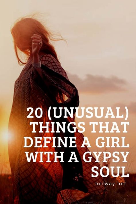 20 (Unusual) Things That Define A Girl With A Gypsy Soul Hippie Quotes, Deep Questions, Boho Life, Relationship Bases, Hippie Life, Happy Hippie, Hippie Girl, Bohemian Lifestyle, Celebrities Humor