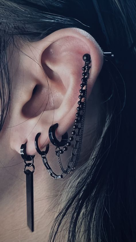 Dark Earrings Aesthetic, Goth Ear Curation, Alt Ear Piercings, Goth Ear Piercings, Dsmp Oc, Gothic Piercings, Vanessa Paradis Style, Goth Piercings, Punk Piercings