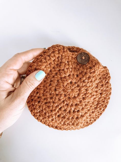 Circle Mini Pouch - Free Crochet Pattern - Cypress and Wool Crochet Coin Pouch Free Pattern, Free Crochet Change Purse Pattern, Crochet Circle Bag, Crochet Mini Pouch Free Pattern, Crochet Coin Purse Free Pattern, Mini Crochet Pouch, Crochet Coin Pouch, Small Crochet Pouch, Crochet Mini Drawstring Pouch Free Pattern