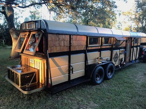 Converted Horse Trailer. Not my decor style, but a cool, unique idea nonetheless. – Tiny House Swoon Converted Horse Trailer, Tiny House Swoon, Cowgirl Magazine, Tiny House Trailer, Tiny House Listings, Trailer Home, Horse Trailers, Diy Camper, Horse Trailer