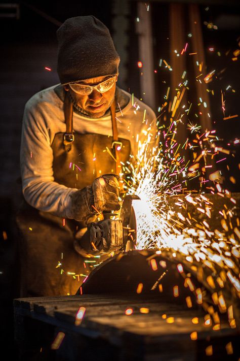 Mechanics Photography, Old Photo Restoration, Factory Photography, Underwater Welder, Steel Worker, Tig Welder, Mig Welder, Environmental Portraits, Photo Restoration