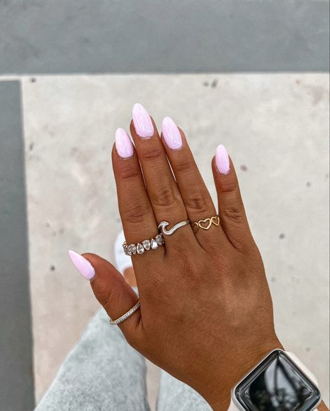 Summer Nails For Vacation 2024, Rounded Nails Acrylic, Nails For Bahamas Vacation, Cute Nail Ideas For Summer Almond Shape, 2024 Beach Nails, Trendy Nail Inspo Almond, Summer Beach Nails 2024, Neutral Summer Nail Designs, Pink Nail Color Ideas