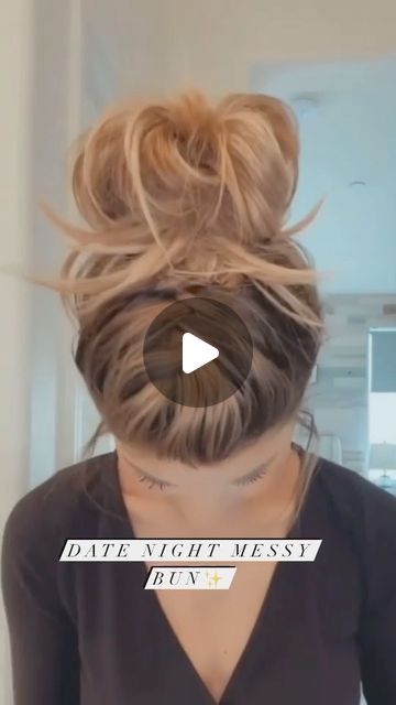 Huge Bun Hairstyles, Hair Bun Without Hair Tie, Quick Hair Updos For Medium Hair, Messy Teased Hair, Buns With Braids Hairstyles, Messy Bun Scrunchie Tutorial, Diy Messy Bun For Long Hair, Mom Ponytail Hairstyles, Messy Space Buns Long Hair