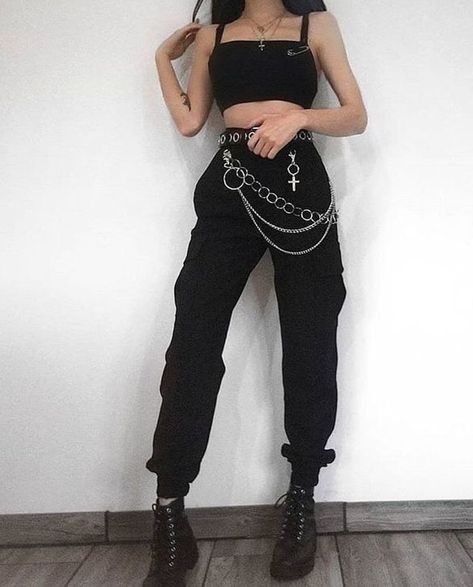 Grunge Style Outfits, Egirl Fashion, E Girl Outfits, Aesthetic Grunge Outfit, Tumblr Outfits, Alternative Outfits, Inspired Outfits, Edgy Outfits, Teen Fashion Outfits