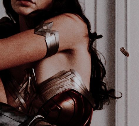 Themyscira Aesthetic, Diana Prince Aesthetic, Wonder Woman Aesthetic, Diana Prince Wonder Woman, Zatanna Zatara, Fanfic Ideas, Avengers Series, Woman Aesthetic, My Fair Lady