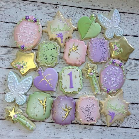 Happy Birthday Isabella, Tinkerbell Cookies, Dino Cookies, Tinkerbell Birthday Cakes, Fairy Theme Birthday Party, Tinkerbell Party Theme, Fairy Birthday Cake, Fairy Baby Showers, Fairy Garden Birthday Party