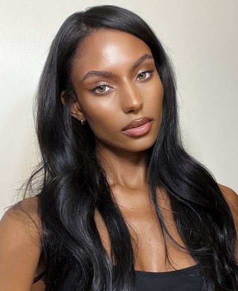 Makeup Ideas Black Hair, Dark Skin Blue Eyes, Makeup Ideas Black, Sydney J Harper, Hazel Brown Eyes, Dusky Skin, Dark Skin Models, Brown Eyes Black Hair, Dark Skin Beauty