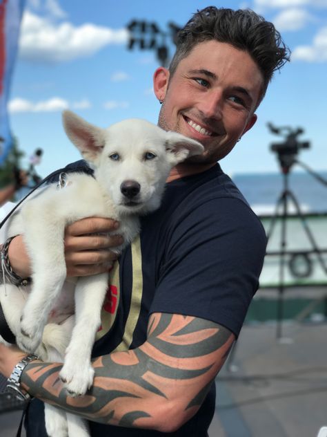 Michael Ray Adopts Rescue Puppy Named ... Michael Ray, Cute Puppy Names, Rescue Puppy, Rescue Puppies, Cockapoo Puppies, Puppy Names, Man And Dog, Happy Puppy, Puppy Care