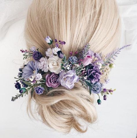 Purple Wedding Hair, Flower Hair Pins Wedding, Flower Hair Clips Wedding, Flower Hair Pins, Flower Hair Pieces, Wedding Hair Piece, Lilac Wedding, Purple Wedding Flowers, Rustic Flower