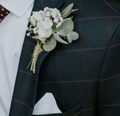 Boutineer Wedding, Green Boutonniere, Boutonniere Wedding Rustic, White Boutonniere, Button Holes Wedding, Bridal Bouquet Flowers, Sage Wedding, North East England, Sage Green Wedding