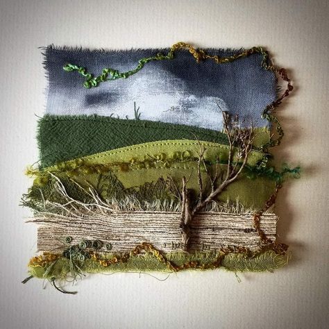 Tree Top View, Landscape Art Quilts, Landscape Quilt, Textile Art Embroidery, Textiles Artwork, Creative Textiles, Fabric Postcards, Fabric Cards, Landscape Quilts