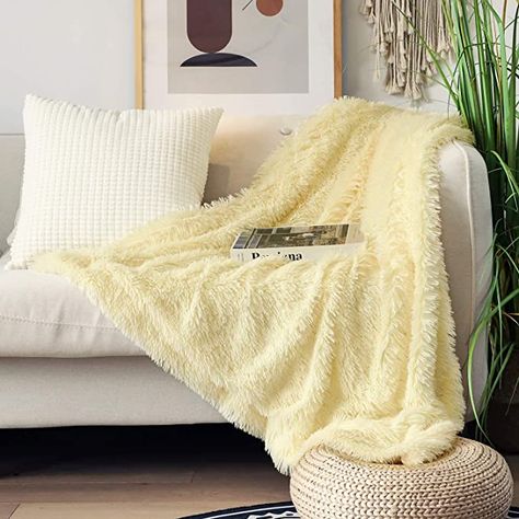 Yellow Throw Blanket, White Throw Blanket, Bedroom Decor For Teen Girls, Faux Fur Throw Blanket, Comfy Blankets, Yellow Decor, Microfiber Blanket, Faux Fur Blanket, Blanket For Couch