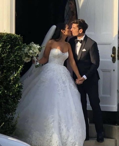 Ashley Iaconetti and Jared Haibon Wedding Dress, Ines Di Santo Armani Wedding Dress, Ashley Iaconetti, Contemporary Wedding Dress, January Wedding, Ashley I, Wedding Dresses Cinderella, Stunning Gowns, Dress Designer, Stylish Wedding