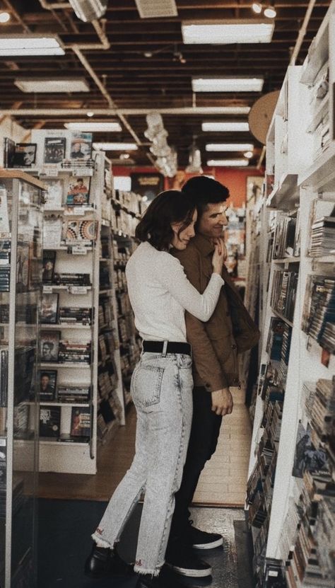 Record Store Photoshoot, Engagement Shoot Outfit, Engagement Session Outfits, Photography Couple, Engagement Photo Poses, Engagement Poses, Feel Like Home, Engagement Photo Outfits, Engagement Photo Inspiration