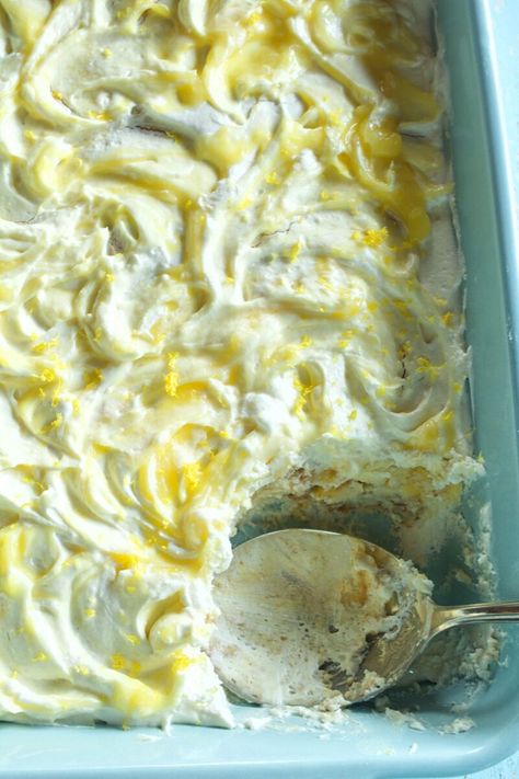 Lemon Ice Box Dessert Orange Recipes Dessert, Delicious Lemon Desserts, My Country Table, Icebox Desserts, Super Easy Desserts, Lemon Ice, Country Table, Cold Desserts, Dessert Boxes