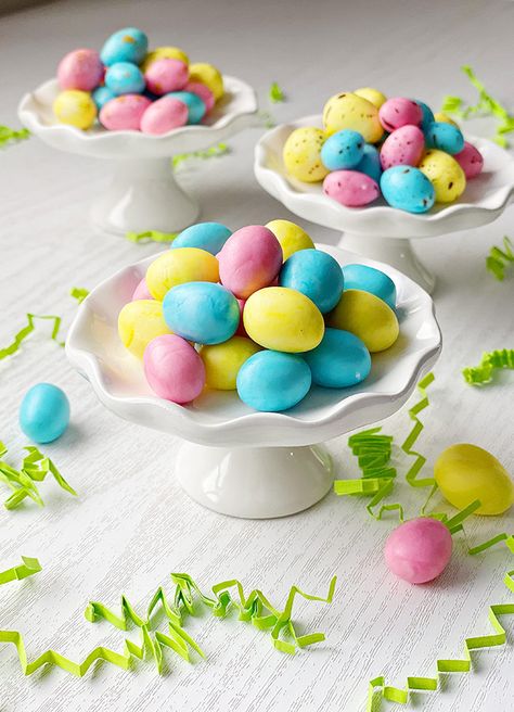 Egg Pastry, Marshmallow Eggs, Easter Carrot Cake, Brachs Candy, I Want Chocolate, Easter Aesthetic, Marshmallow Candy, Easter Egg Candy, How To Make Marshmallows