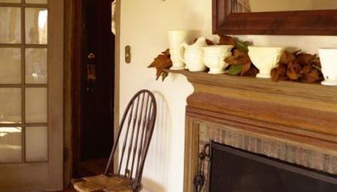 Removing A Fireplace, Remove Fireplace, Install Fireplace, Primitive Homes Interiors, Early American Decorating, American Colonial Style, Colonial Style Interior, Fireplace Mantel Surround, Colonial House Interior