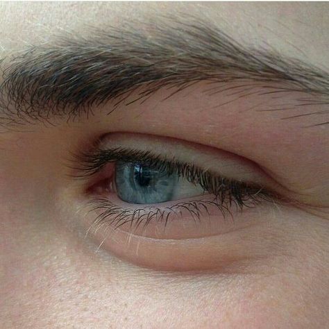 follow me @madeleinehirondelle Blue Eyes Aesthetic, Head Anatomy, 얼굴 드로잉, Eye Photography, Aesthetic Eyes, Aesthetic Boy, Body Reference, Pretty Eyes, Eye Art