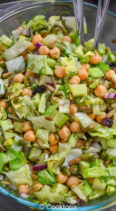 This Chickpea Iceberg Salad is full of crunchy cucumber, tender chickpeas, and crisp iceberg lettuce. The simple vinaigrette with fresh dill makes this dish taste amazing. Chickpea Cucumber Salad, Chickpea Cucumber, Veg Salads, Iceberg Lettuce Salad, Iceberg Salad, Soup And Salad Combo, Lettuce Salad Recipes, Lettuce Recipes, Vegetable Salads