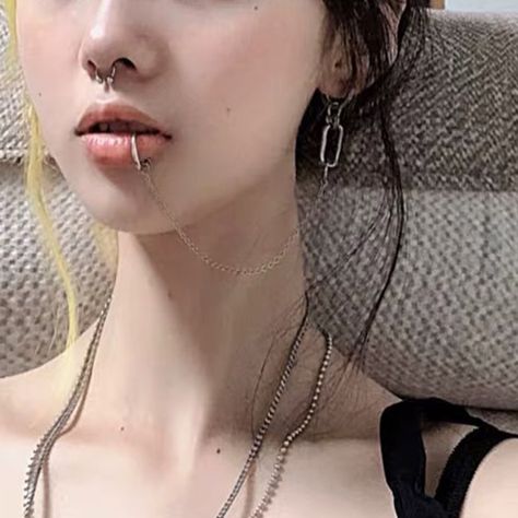 Smarter Shopping, Better Living! Aliexpress.com Trendy Piercings, Cool Personality, Nose Chain, Bride Hair Jewelry, Girl Cool, Fake Earrings, Crystal Bridal Tiaras, Long Tassel Earrings, Stud Style