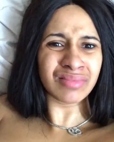 Mood Pics Cardi B, Cardi B Pics Face, Cardi B Sticking Her Tongue Out, Cardi B Without Makeup, Pictures Of Cardi B, Cardi B Funny Face, Whale Tail Thong, Bodak Yellow, Vybz Kartel