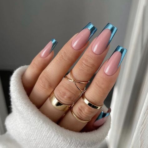 Metallic Blue Nail Designs, Metallic Blue Acrylic Nails, Summer Nails Trendy Blue, Blue Metallic French Tip Nails, Bright Chrome Summer Nails, Trending Blue Nails, French Blue Nails, Blue Metallic Nails, Blue Nails Trendy