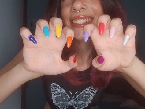 unha da enid/wandinha/wesdnesday Enid Sinclair Costume Ideas, Wednesday Enid Nails, Unha Da Enid Sinclair, Enid Sinclair Makeup Look, Enid Halloween Costume, Enid Sinclair Outfits Aesthetic, Enid Nails Wednesday, Enid Costume Ideas, Enid Costumes