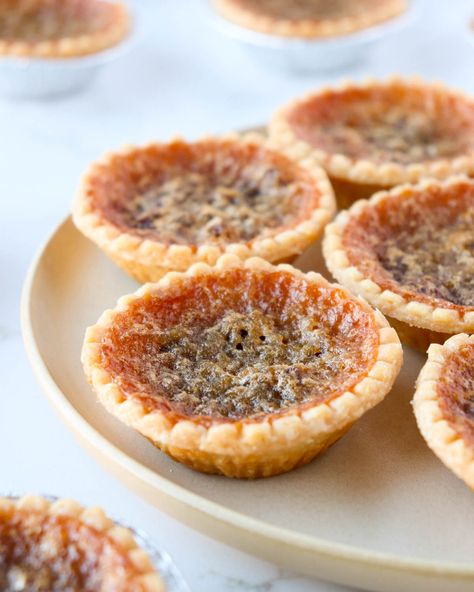 Canadian Butter Tarts (with frozen tart shells) - Knead Some Sweets Butter Tarts Without Raisins, Frozen Tart Shell Recipes, Butter Tarts With Raisins, Raisin Butter Tarts Recipe, Tenderflake Tart Shell Recipes, Butter Tarts No Corn Syrup, Vinegar Tarts, Butter Tart Filling Recipe, Buttertarts Easy