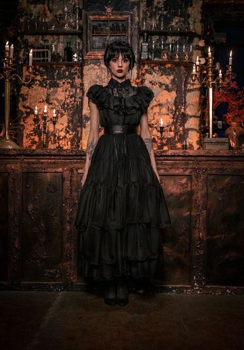 Morticia Addams Inspired Dress, Wednesday Inspired Dress, Wensday Adams Costume Ideas, Adult Wednesday Addams Costume, Christian Fits, Addams Family Costume, Adams Family Costume, Punk Dresses, Wednesday Cosplay