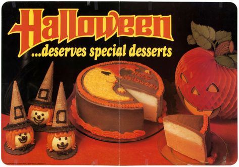 70s Halloween, Baskin Robbins Ice Cream, Vintage Halloween Images, Vintage Cakes, 90s Halloween, Promo Poster, Baskin Robbins, Halloween Cake, Halloween Aesthetic