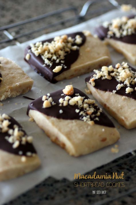 Macadamia Nut Shortbread Cookies Macadamia Nut Shortbread Cookies, Chocolate Shortbread Cookies, Shortbread Cookie Recipe, Shortbread Recipes, Macadamia Nut, Macadamia Nuts, Shortbread Cookies, Cookie Desserts, Big Island