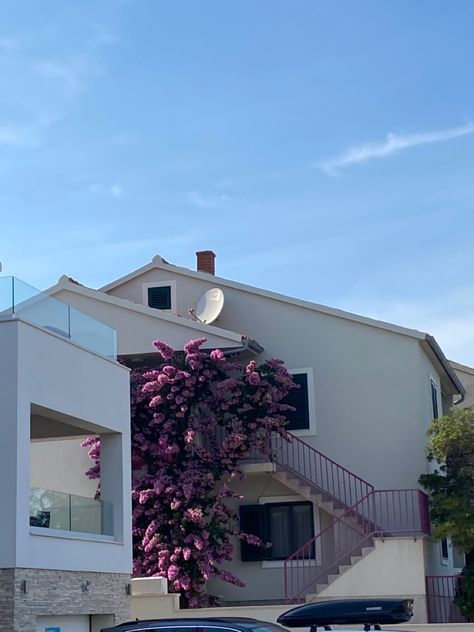 Apartment Cottagecore, Croatia Apartment, Croatia Aesthetic, Pink Apartment, Future Apartment, Aesthetic Pink, Cottage Core, Croatia, Apartment