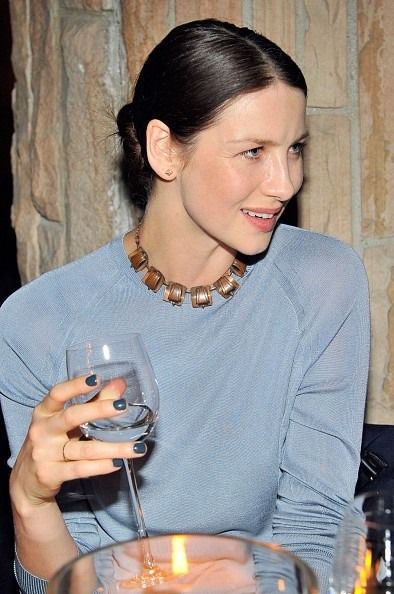 Here are some pics of Caitriona Balfe at a private dinner hosted by Vogue last night.    More after the jump! - Source Caitriona Balfe Outlander, Outlander Claire, Private Dinner, Outlander Casting, Dinner Host, Band Of Outsiders, Claire Fraser, Outlander Book, Outlander Jamie