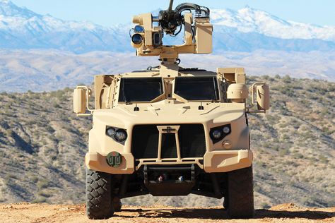 Oshkosh JLTV Oshkosh Jltv, Bug Out Vehicle, Armored Truck, Army Truck, Work Gear, Army Vehicles, Military Police, Jeep Truck, Bugatti Veyron