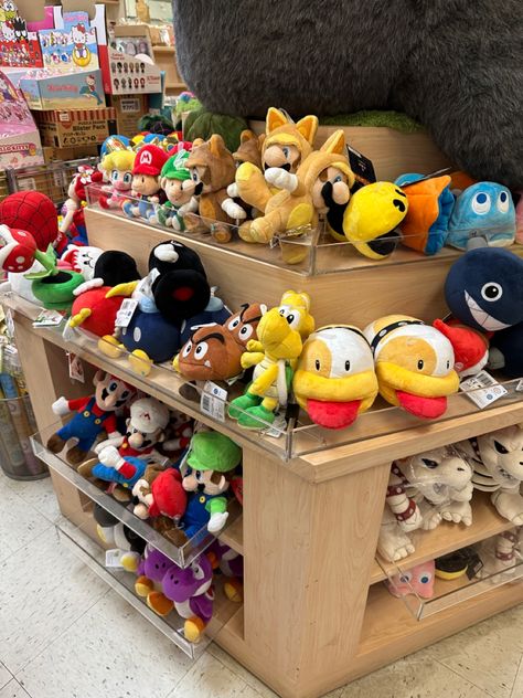 Mario Collection, Mario Plushies Aesthetic, Mario Star Plush, Luigi Plush, Toy Store Design, Toad Plush Mario, Super Mario Bros Merchandise, Sonic Birthday Cake, Nintendo Plush