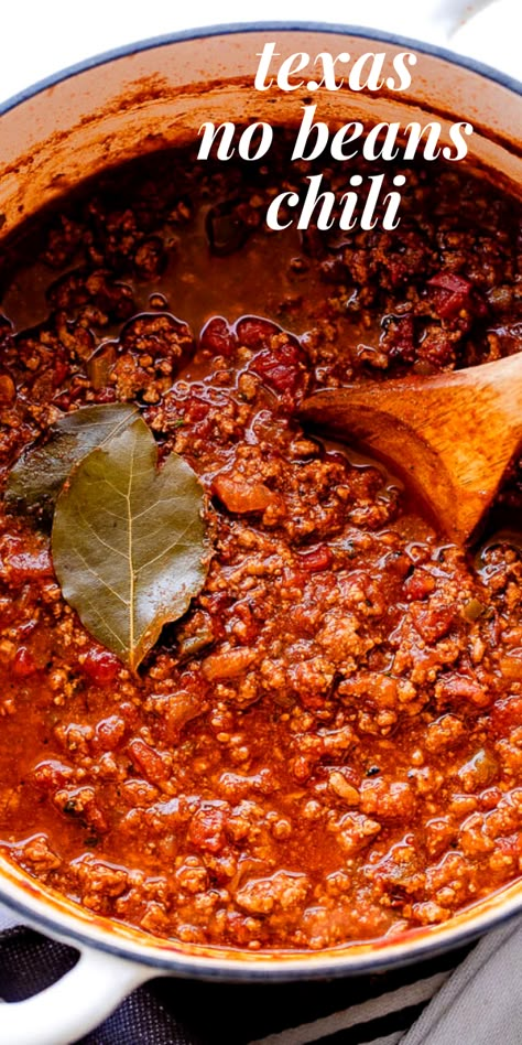 Easy No Bean Chili, No Beans Chili, No Bean Chili Recipe, Homemade Chili Recipe, Ground Beef Chili, Texas Chili, Bean Chili Recipe, Best Chili Recipe, Chili Soup