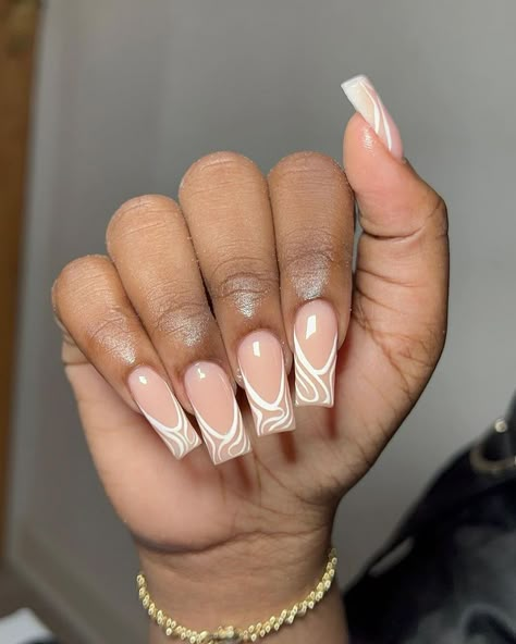 Line Work On Nails, Nails With Lines, Frenchie Nails, Tapered Nails, Ongles Gel French, Long Red Nails, Fantasy Nails, London Nails, Fully Booked