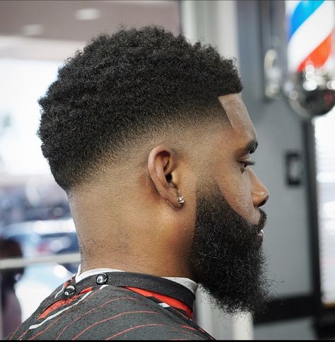 Black Hairstyles For Men Fade, High Top Fades Men Black, Black Mens Fade Haircut, Short Fade Haircut Men Black, Faded Haircut For Men Black, Afro Drop Fade, Mid Fade Haircut Men Black, Shadow Fade Haircut Men, Nas Haircut