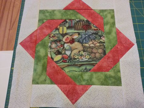 Tutorial for this fussy-cut block. Mermaid Quilt, Owl Quilt, Sunflower Quilts, Crazy Quilt Blocks, Quilting Designs Patterns, Block Quilt, Bird Quilt, Embroidered Quilts, Fall Quilts