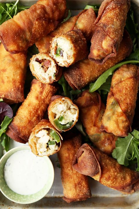 Unique Spring Rolls, Jalapeno Egg Rolls, Jalapeno Popper Egg Rolls, Airfryer Snacks, Chicken Poppers, Chicken Egg Rolls, Savoury Snacks, Classic Appetizers, Jalapeno Chicken