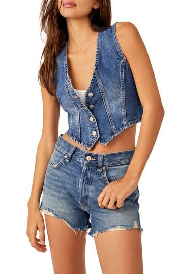 Disco Cowgirl Outfit, Denim Shorts Outfits, Crop Design, Crop Denim Vest, Denim Shirt Style, Disco Cowgirl, Fest Outfits, Cropped Vest, Cowboy Style