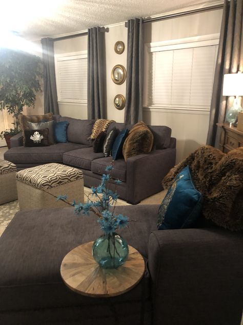 Creative Room Design, Teal Living Room Decor, Apartment 2023, Teal Living Rooms, Creative Room, Rooms Design, Living Room Decor Inspiration, Future Apartment Decor, Living Room Design Decor