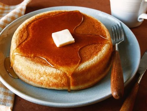 Rice Cooker Pancake Rice Cooker Pancake Recipe, Pancake In Rice Cooker, Rice Cooker Pancake, Microwave Apples, Sheet Pan Pancakes, Pan Pancakes, Measuring Flour, Potatoes In Microwave, Rice Cooker Recipes