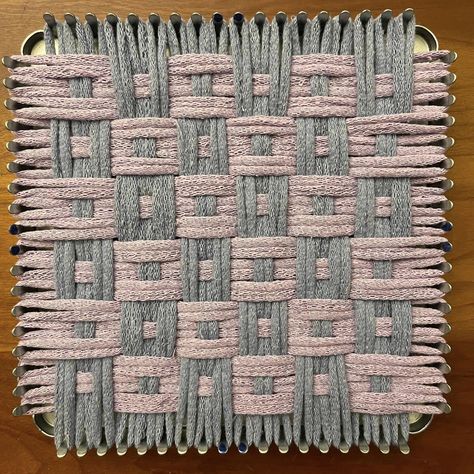 10” Potholder Loom Patterns, Potholder Loom Patterns Free, Loom Potholder Patterns, Potholder Loom Patterns, Potholder Diy, Potholder Patterns Free, Pin Weaving, Potholder Loom, Harrisville Designs